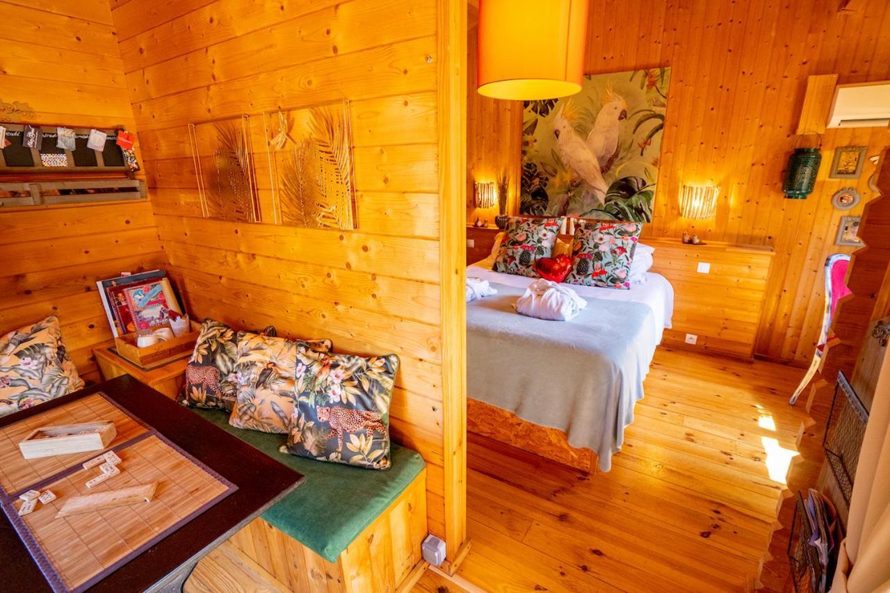 Bed and Breakfast Le Bassin Du Tertre Fronsac  Экстерьер фото